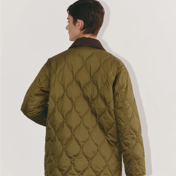 Everlane Olive Green Quilted Puffer Jacket - Picture 3 of 6